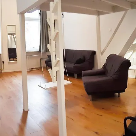 Bright Side Apartment